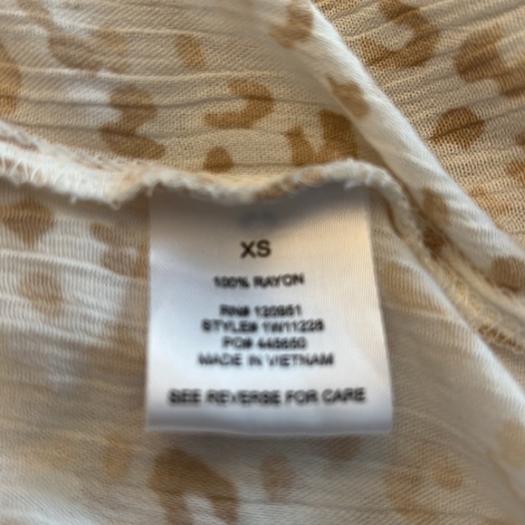 Hippie Rose Halter Cross Front Cami NWT Leopard print size extra small - Picture 9 of 10